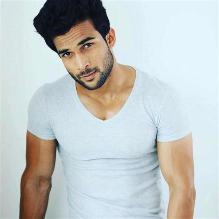 Vishal Nikam Biography Biography in Marathi