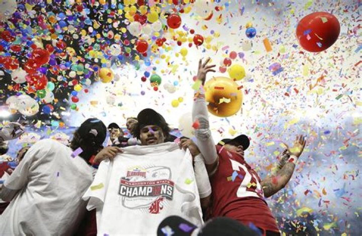 Washington State outlasts Iowa State in 2826 Alamo Bowl victory