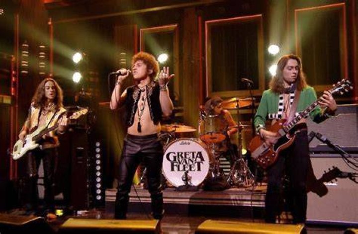 Watch Greta Van Fleet Get A Standing Ovation on &lsquo;The Tonight Show&rsquo;