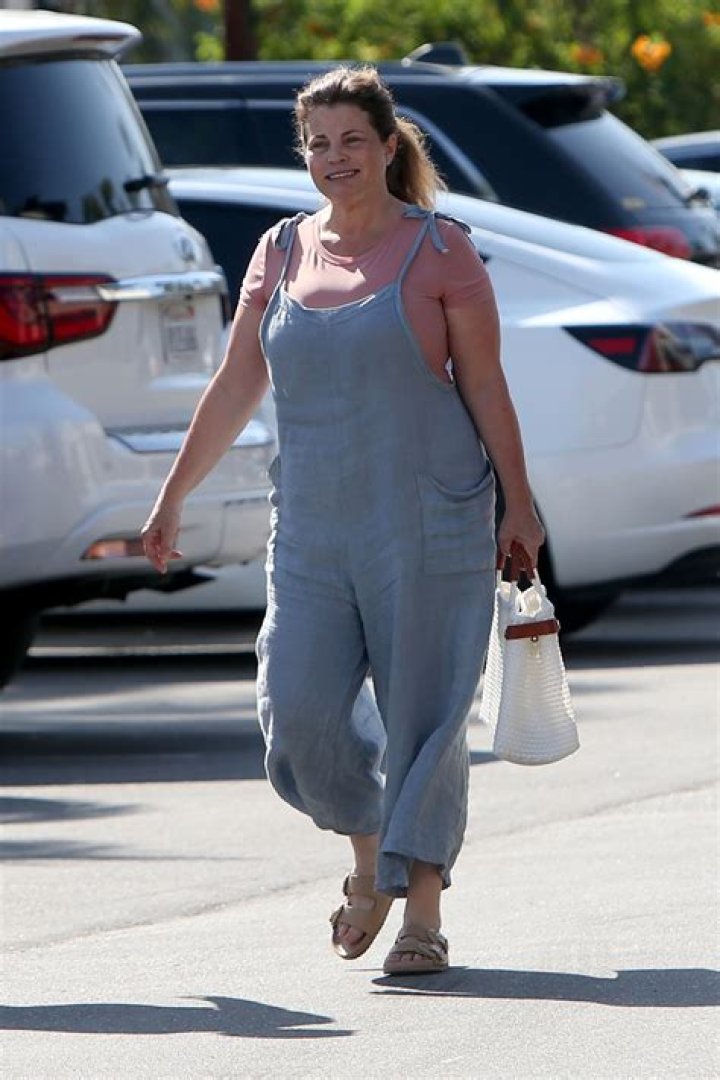 Where Is Yasmine Bleeth Today? Unraveling The Life Of A 90s Star