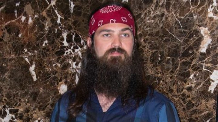 Who died on Duck Dynasty? YouTube