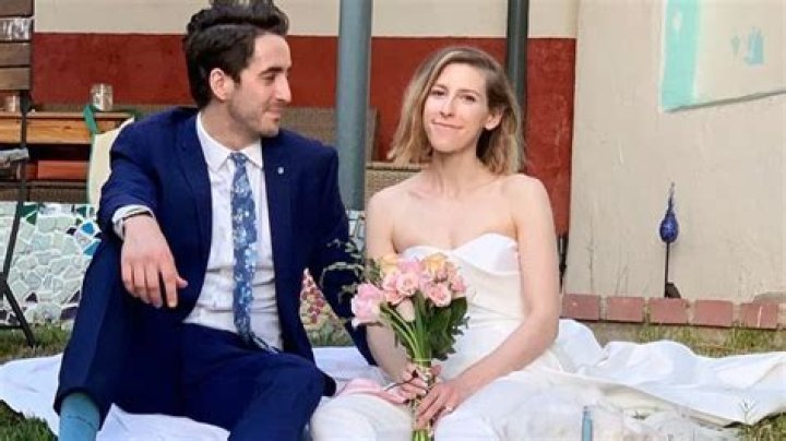 Who is Eden Sher married to? Husband, Net Worth, Biography