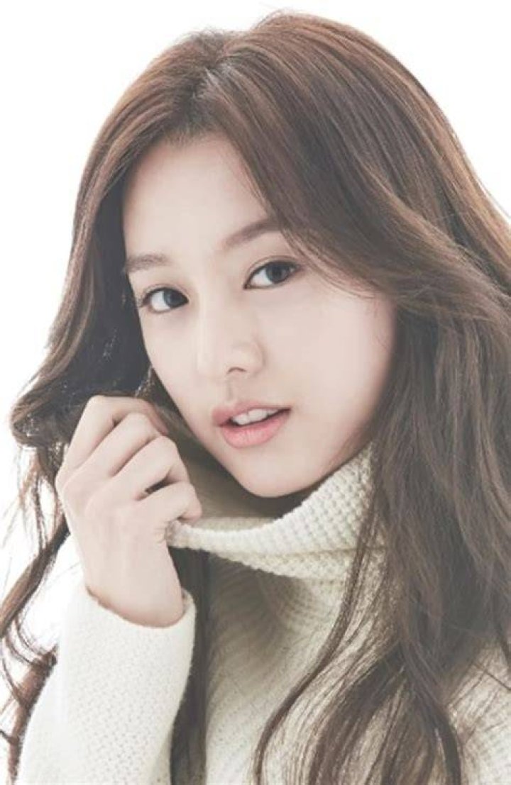 Who Is Kim Ji Won Boyfriend Her Bio Age Net Worth Hei vrogue.co