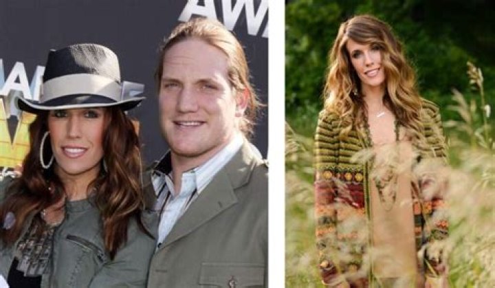 Who is Laura Quinn Hawk? All you need to know about AJ Hawk's wife