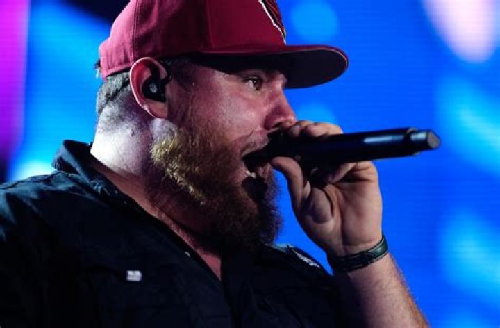 Who is Luke Combs' wife Nicole Hocking? The US Sun