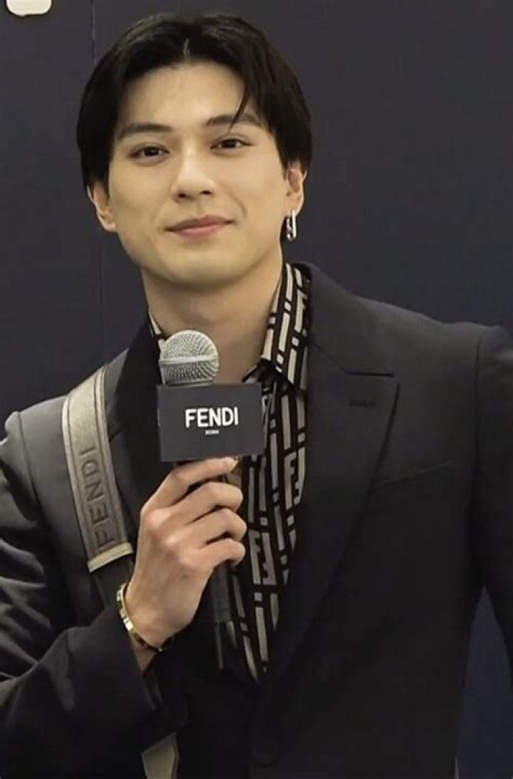 Who is Mackenyu's wife? Is he married? Mackenyu Age, height and