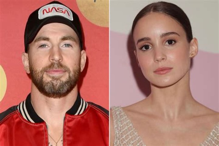 Who Is Sean Evans Wife Or Girlfriend? Pop Top News