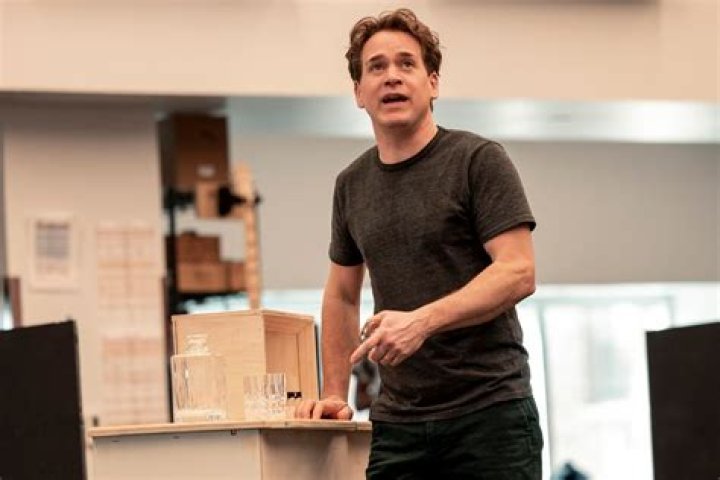 Who Is TR Knight: A Comprehensive Guide To His Acting Journey