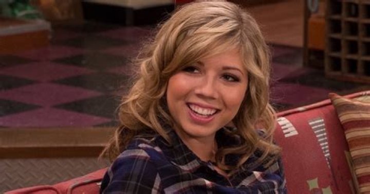 Why is Sam Puckett Not in iCarly Reboot? What Happened to McCurdy?