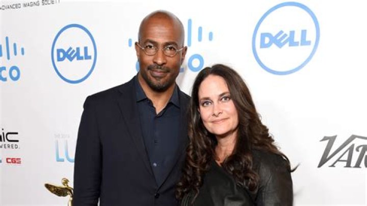 Wife of CNN Host Van Jones Files for Divorce