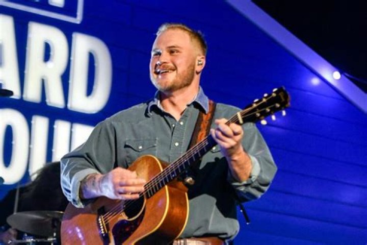 Zach Bryan 🔥 The Country Singer's Net Worth, Age, Relationship Status