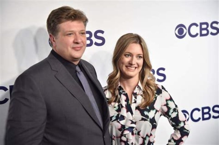 Zoe Perry 5 Fast Facts You Need to Know